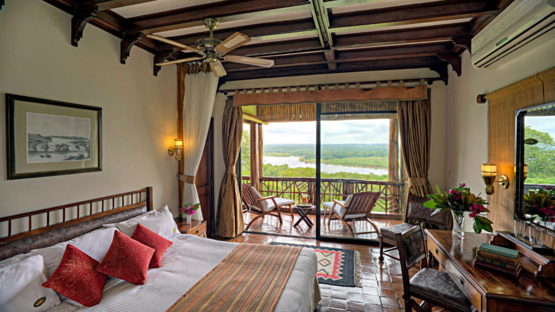 Paraa Safari Lodge